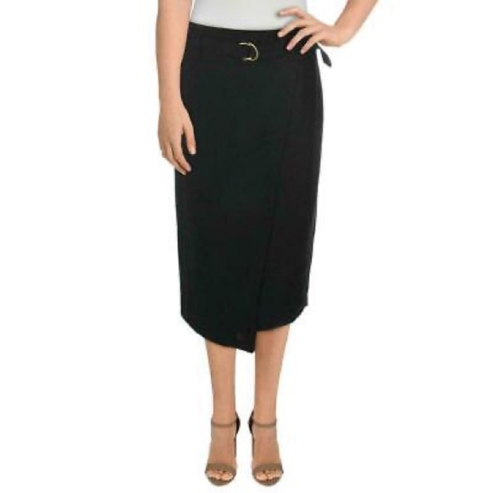 Black elegant skirt